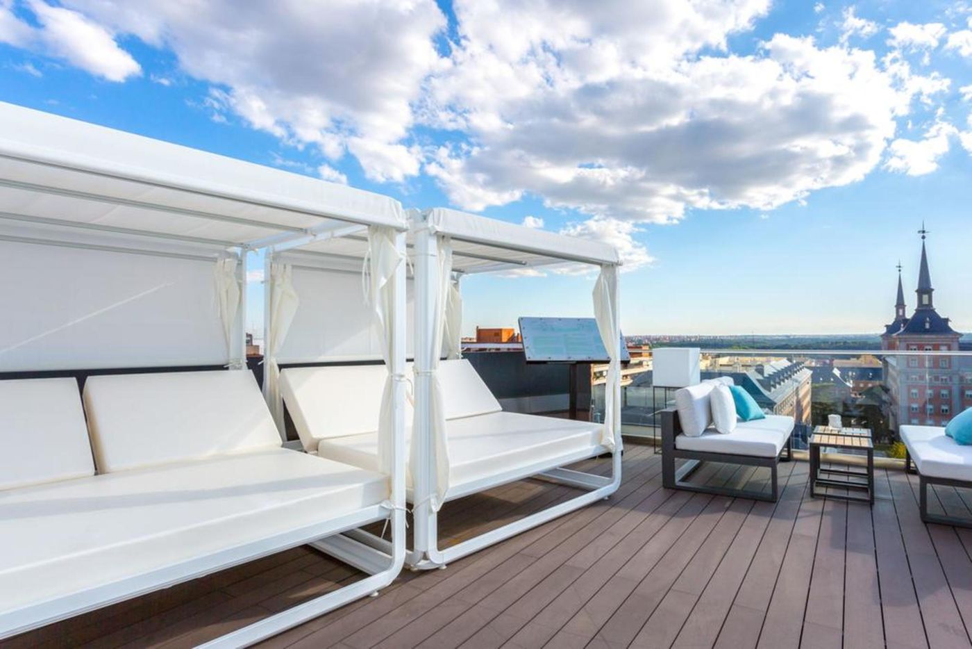 Exe-Moncloa-Terrace-24