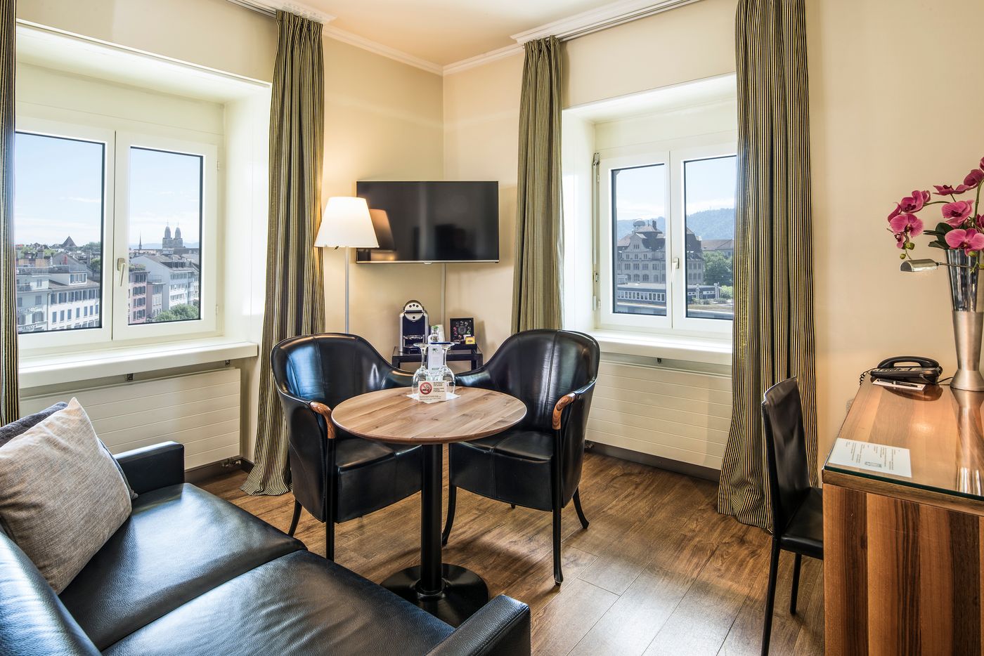 Central Plaza Hotel-Switzerland-ZURICH-Room-6