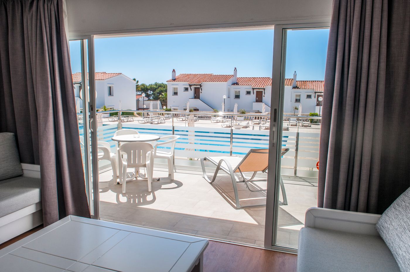 Los-Naranjos-Room-17