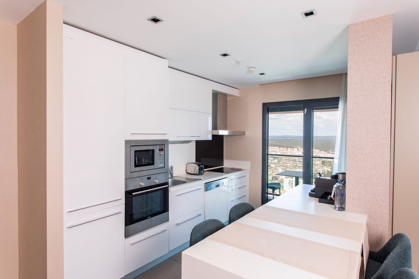 Radisson-Residences-Avrupa-Tem-Istanbul-Room-5