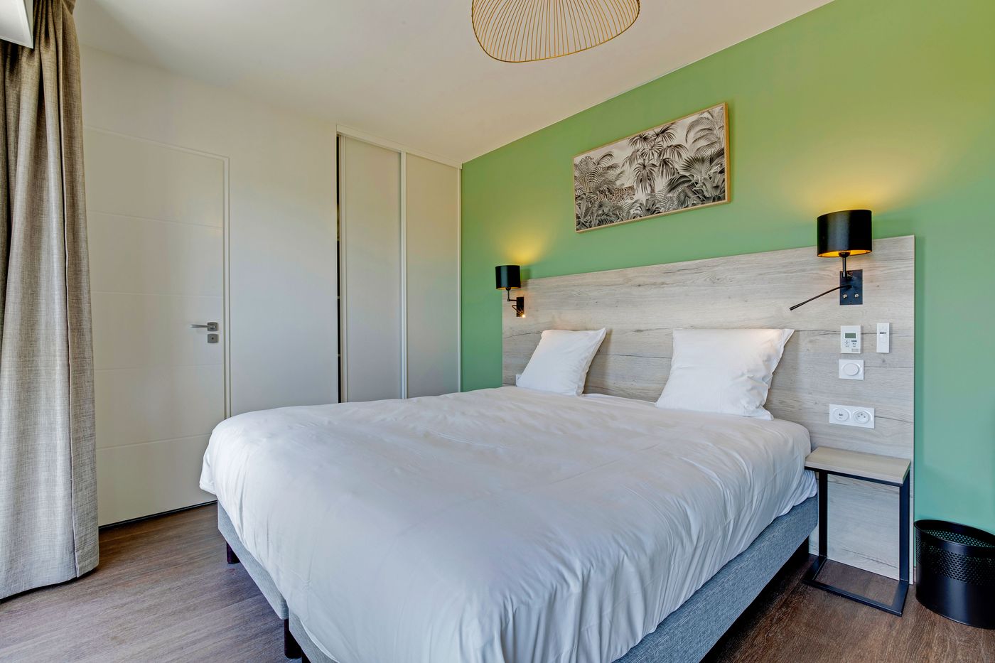 All-Suites-Massy-Palaiseau-Room-27