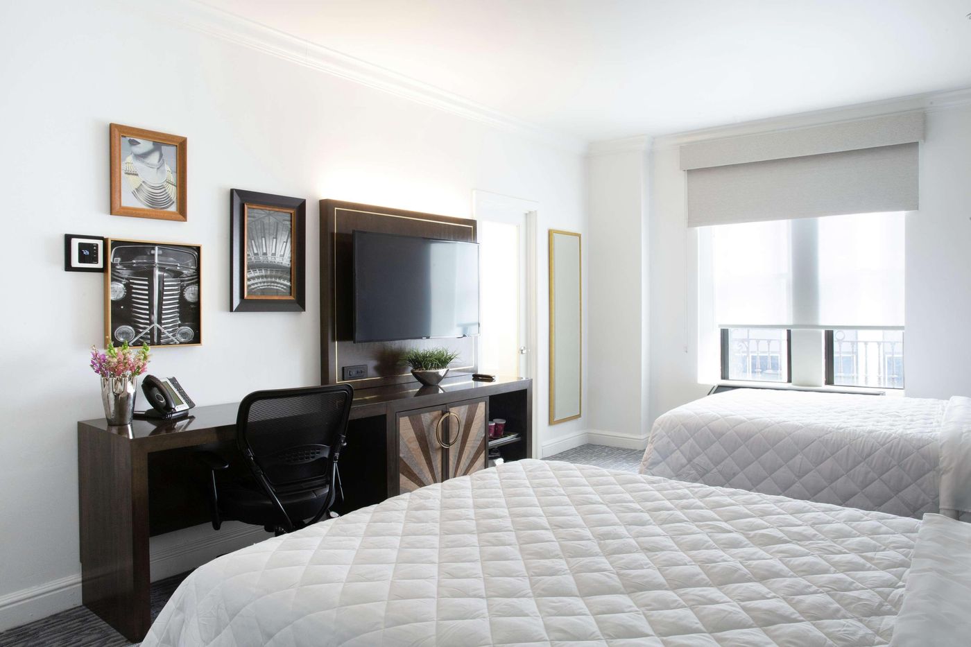 Martinique-New-York-on-Broadway--Curio-By-Hilton-Room-25