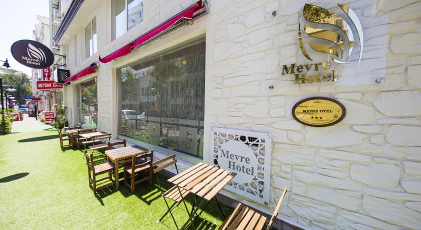Mevre Hotel
