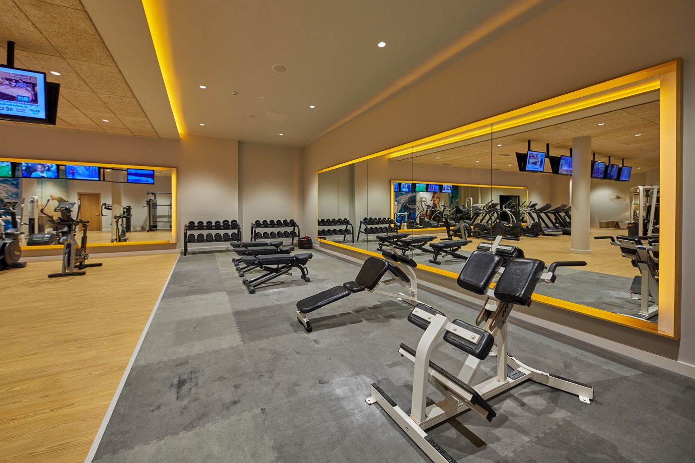 Secrets-Lanzarote-Resort---Spa---Adults-Only-Sports-and-Entertainment-74