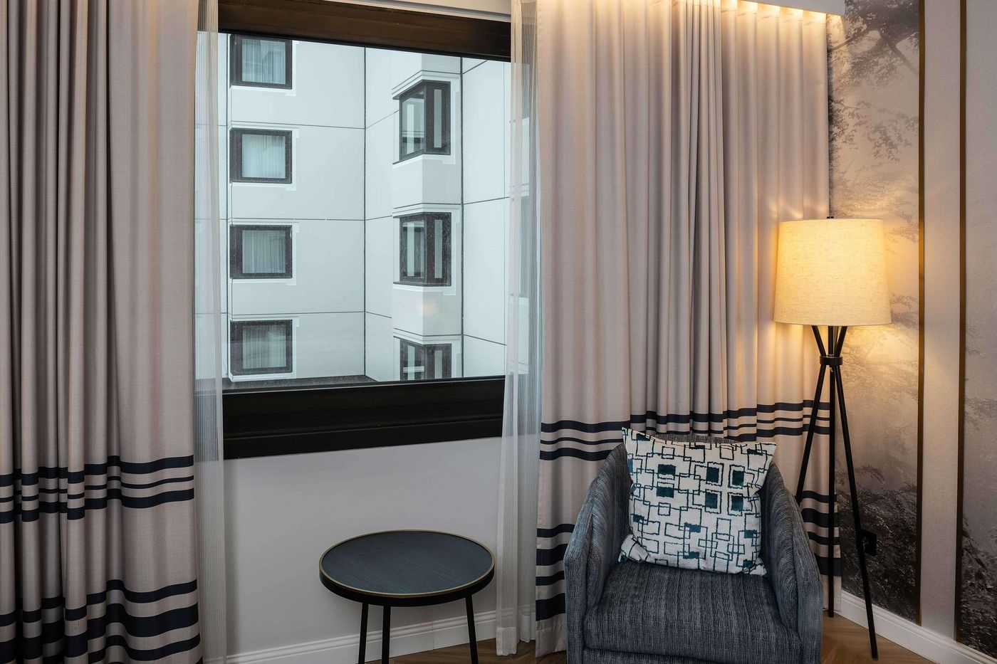 DoubleTree-by-Hilton-Berlin-Ku-damm-Room-45