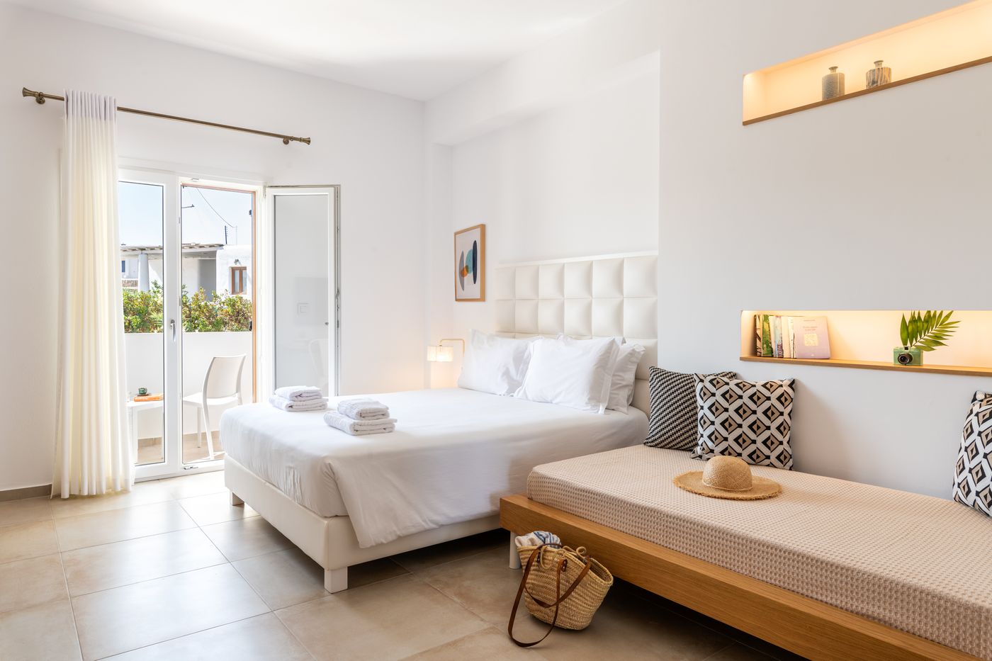 Mykonaki-hotel-General-view-9