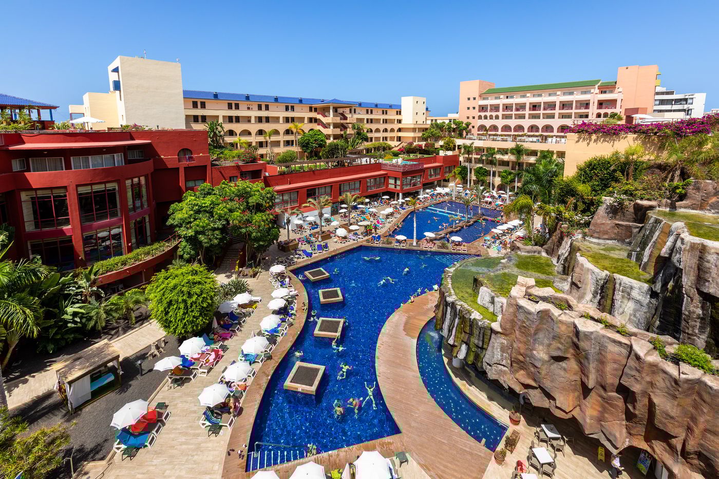 Hotel-Best-Jacaranda-Pool-4