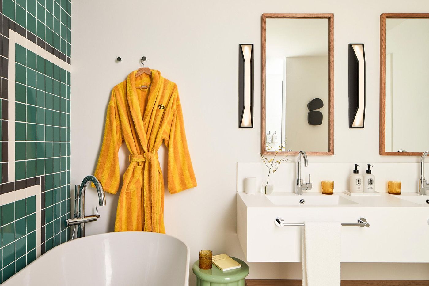 Los-Monteros-Room-45