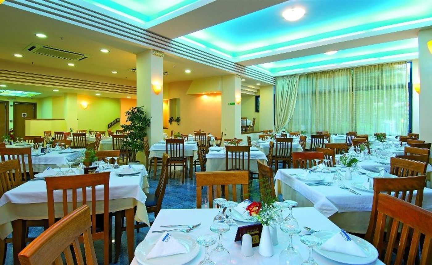 Eva-Bay-Restaurant-19