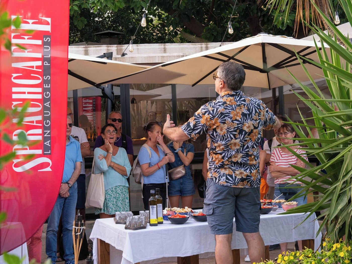 Sprachcaffe-International-Aparthotel-Pembroke-Restaurant-79