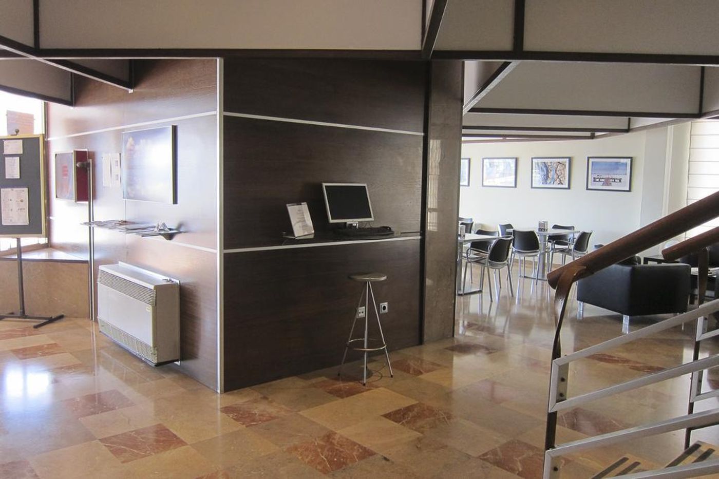 Hotel-Neptuno-Lobby-26