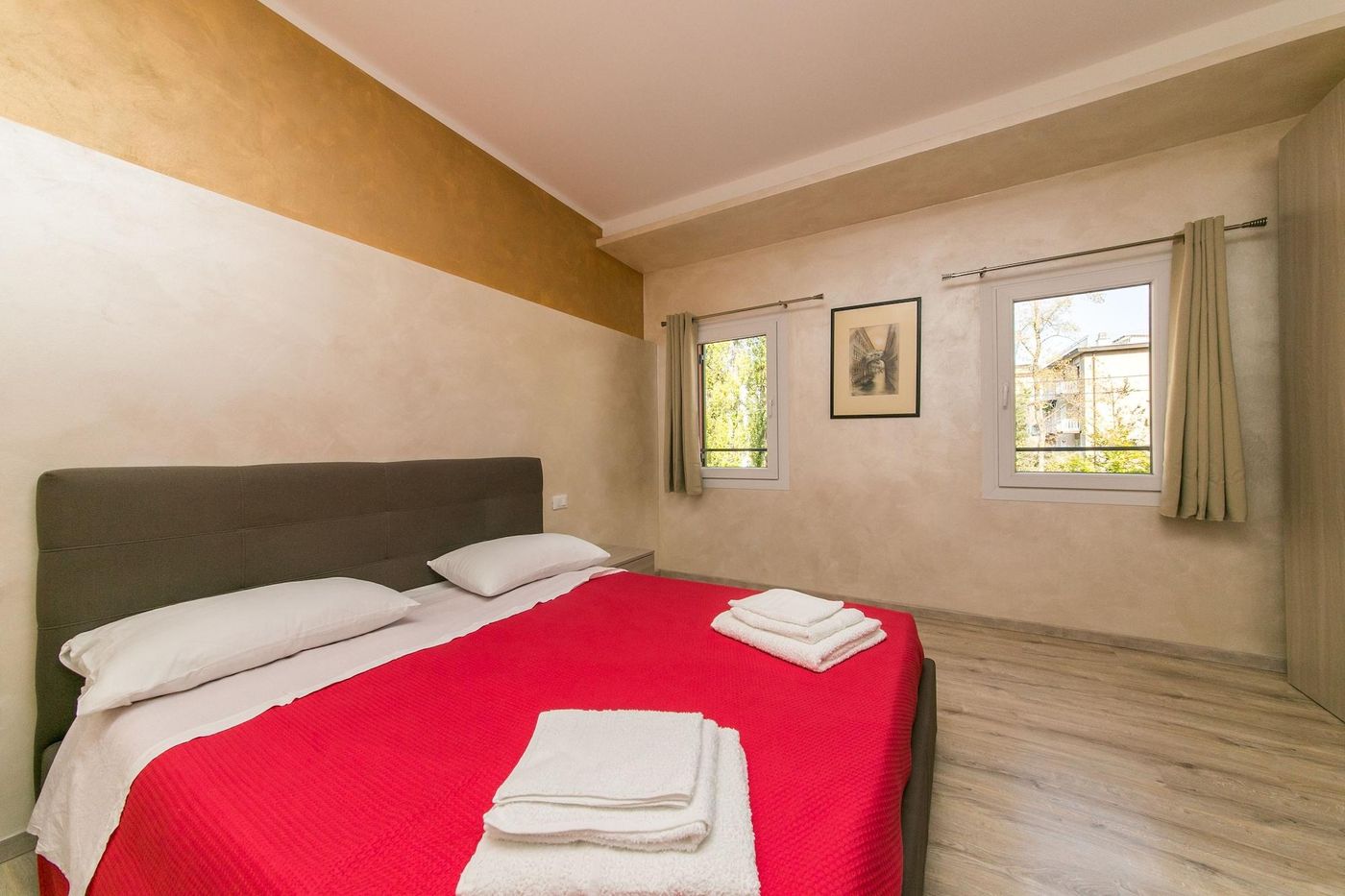 Red-Lion-Guest-House-Room-11