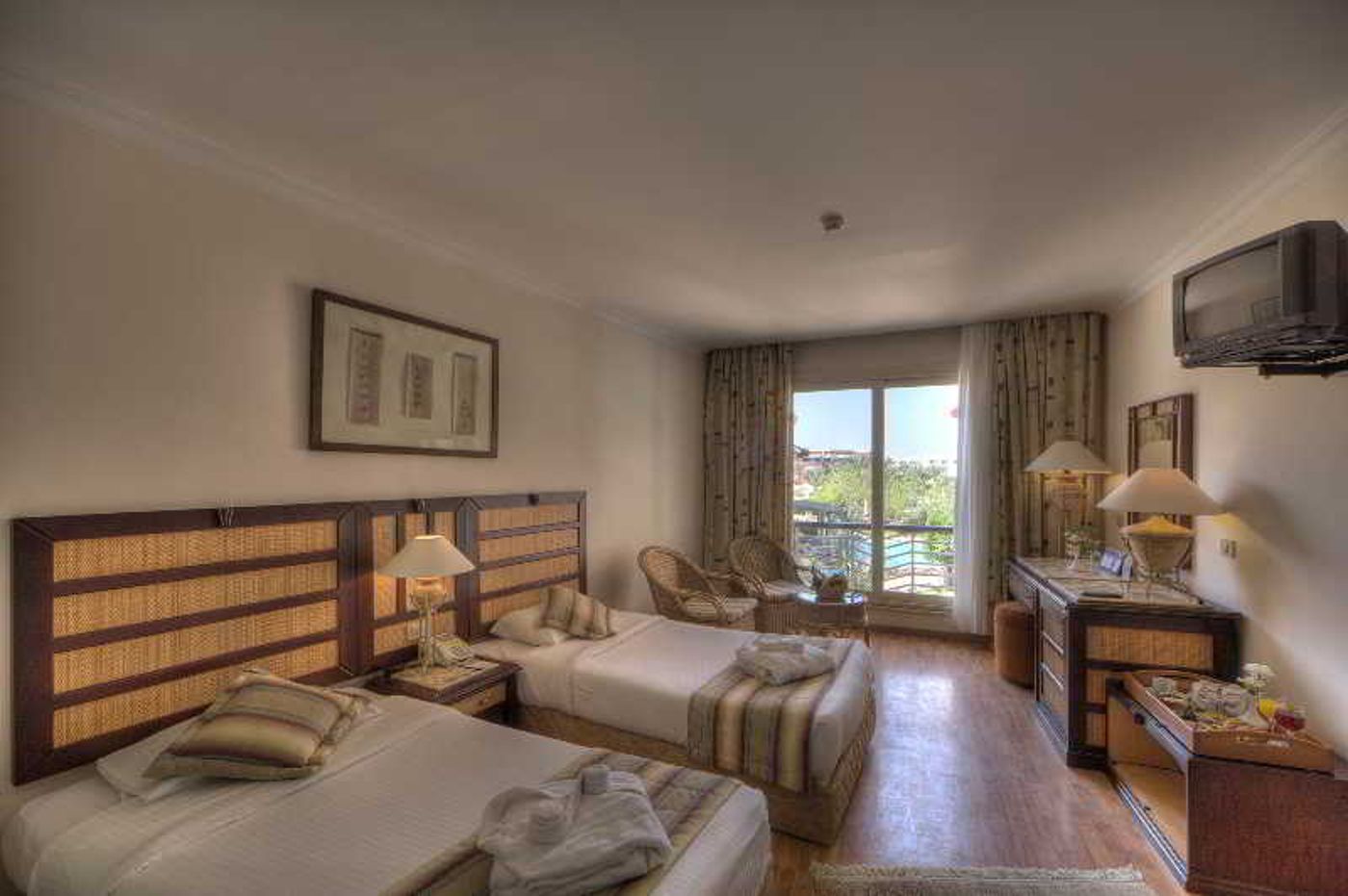 Laguna-Vista-Beach-Resort-Room-33