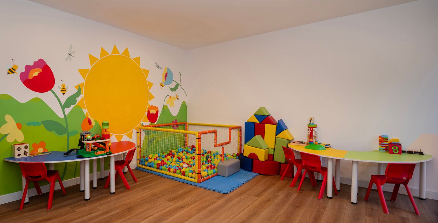 Swissotel-Resort-Bodrum-Beach-Sports-and-Entertainment-43