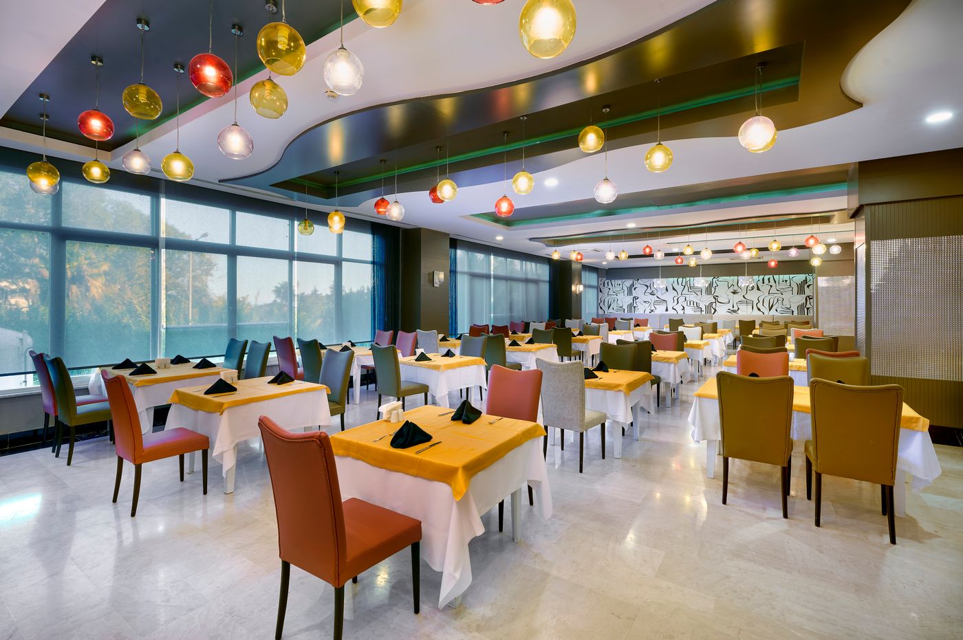 Seaden-Sea-Planet-Restaurant-38