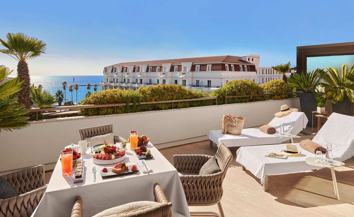 Hotel-Barriere-Le-Gray-d-Albion-Terrace-63