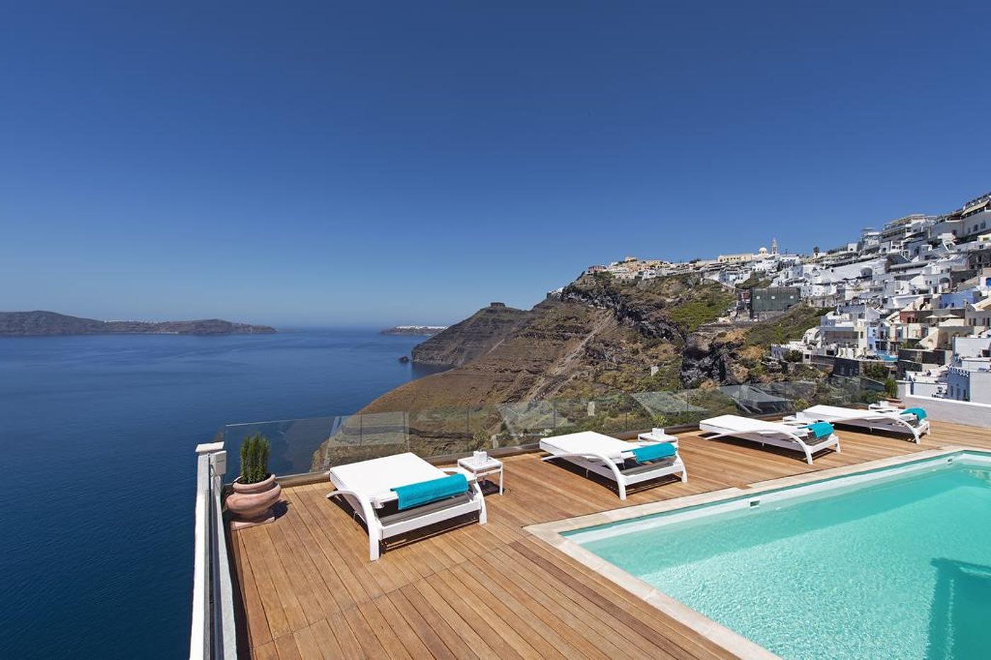 Athina Repose Suites