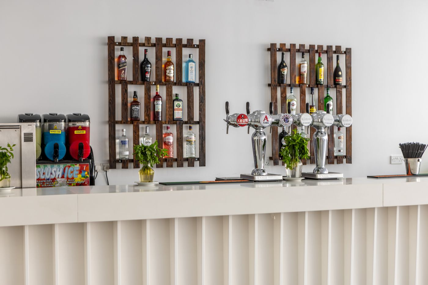 Papantonia-Apts-Bar-47