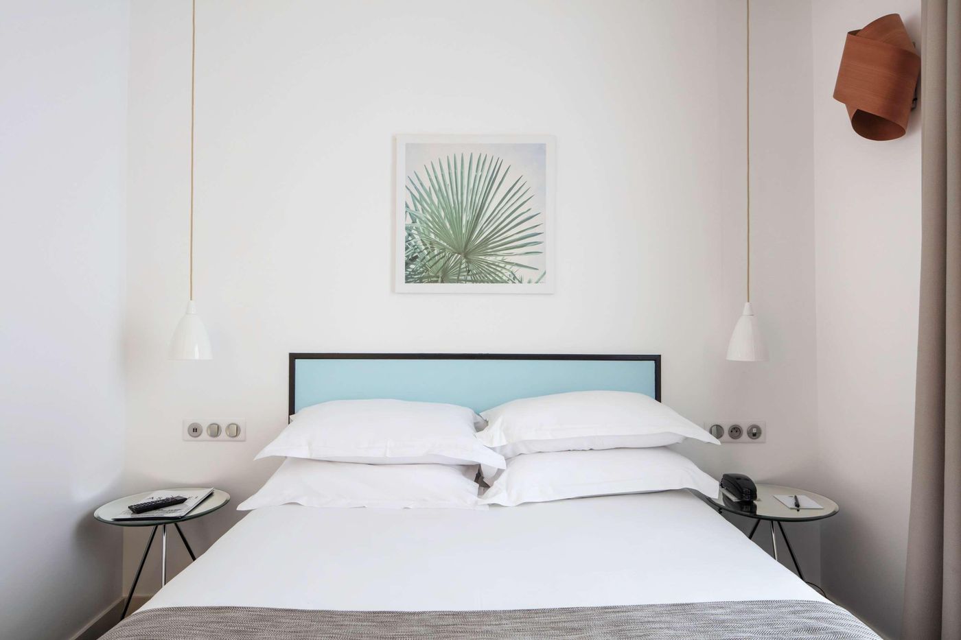 Palm-Astotel-Room-31