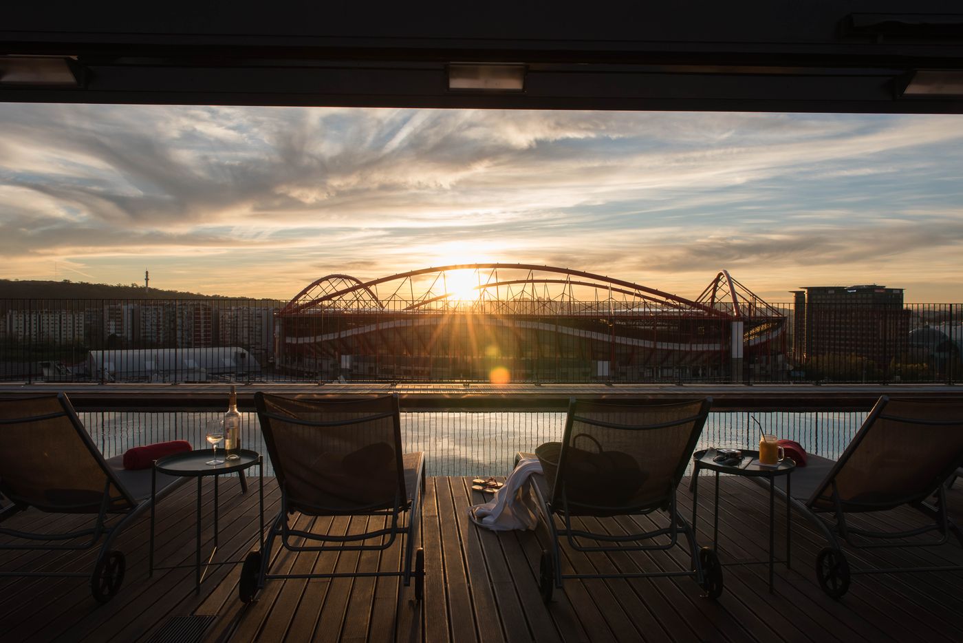 Upon-Lisbon-Prime-Residences-Pool-24