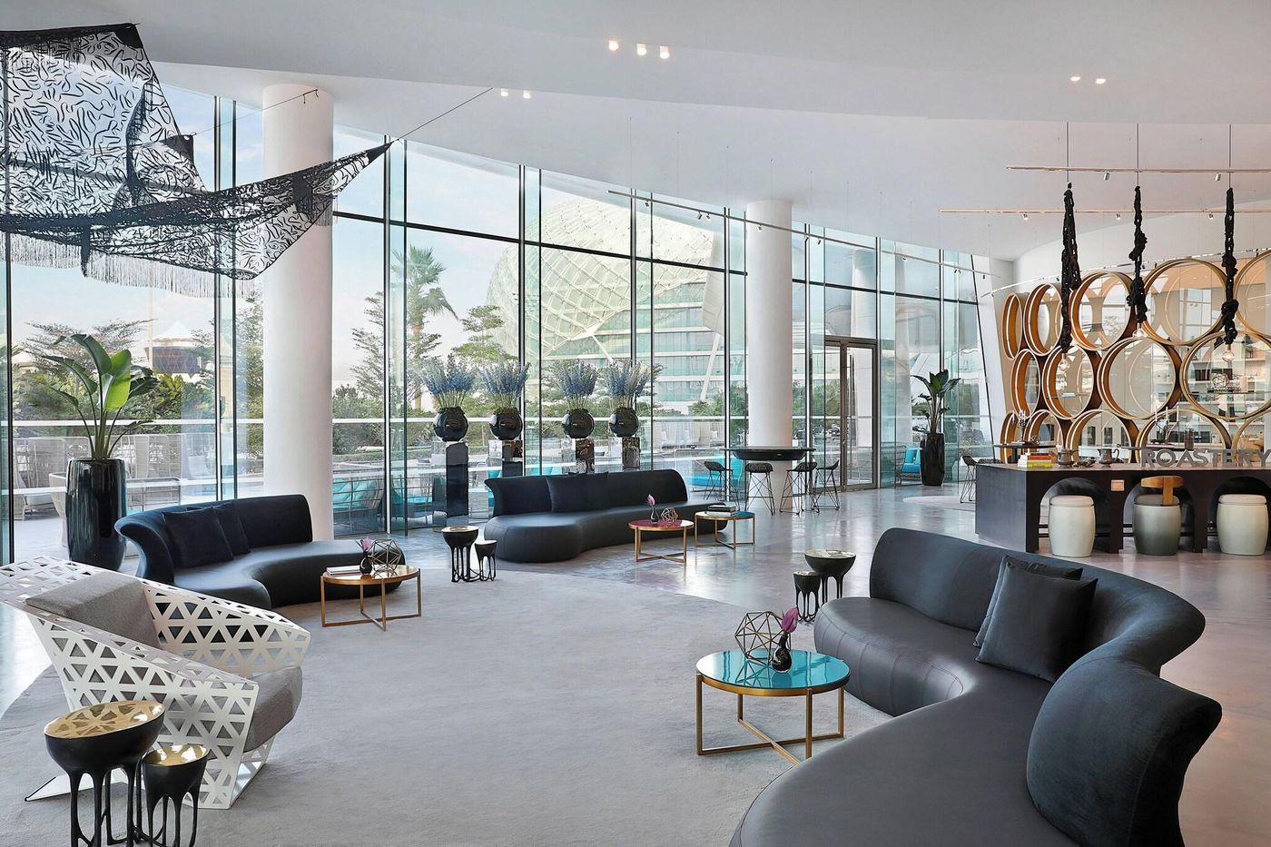 W-Abu-Dhabi---Yas-Island-Room-17