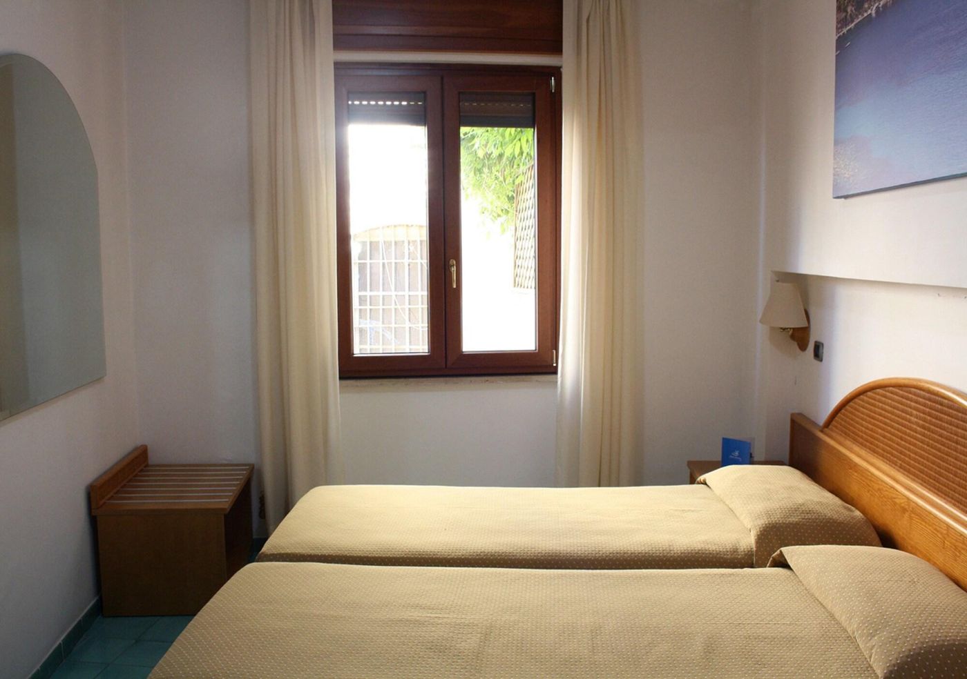Hotel-Sporting---Sorrento-Coast-Room-25