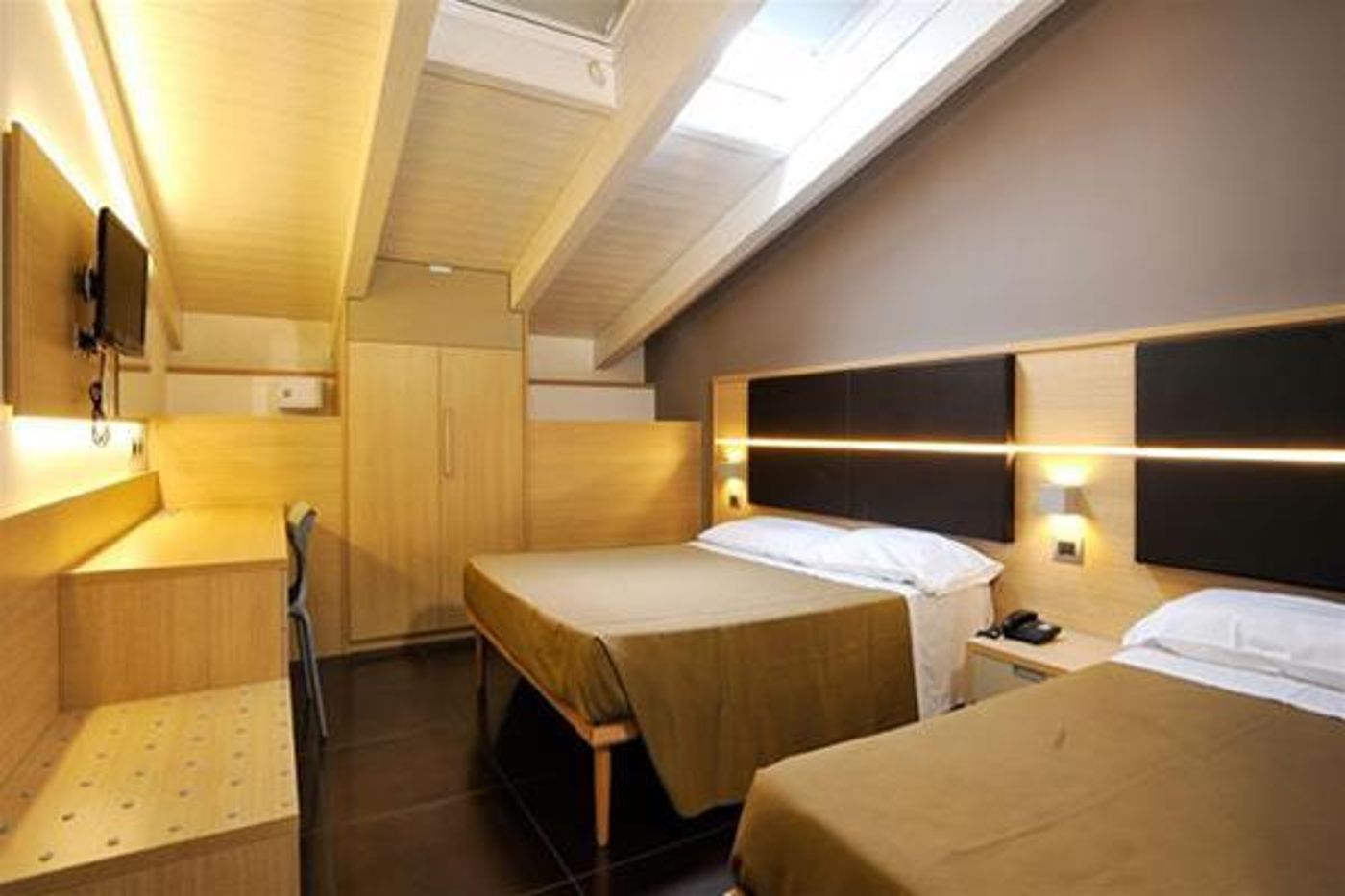 Clubhotel Le Nazioni-Italy-MONTESILVANO -General view-3