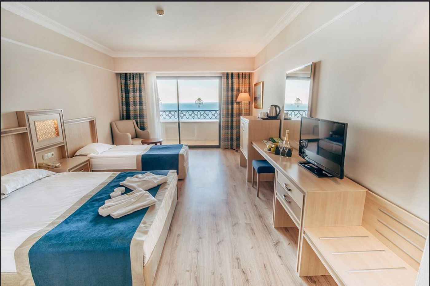 Utopia-World-Room-27