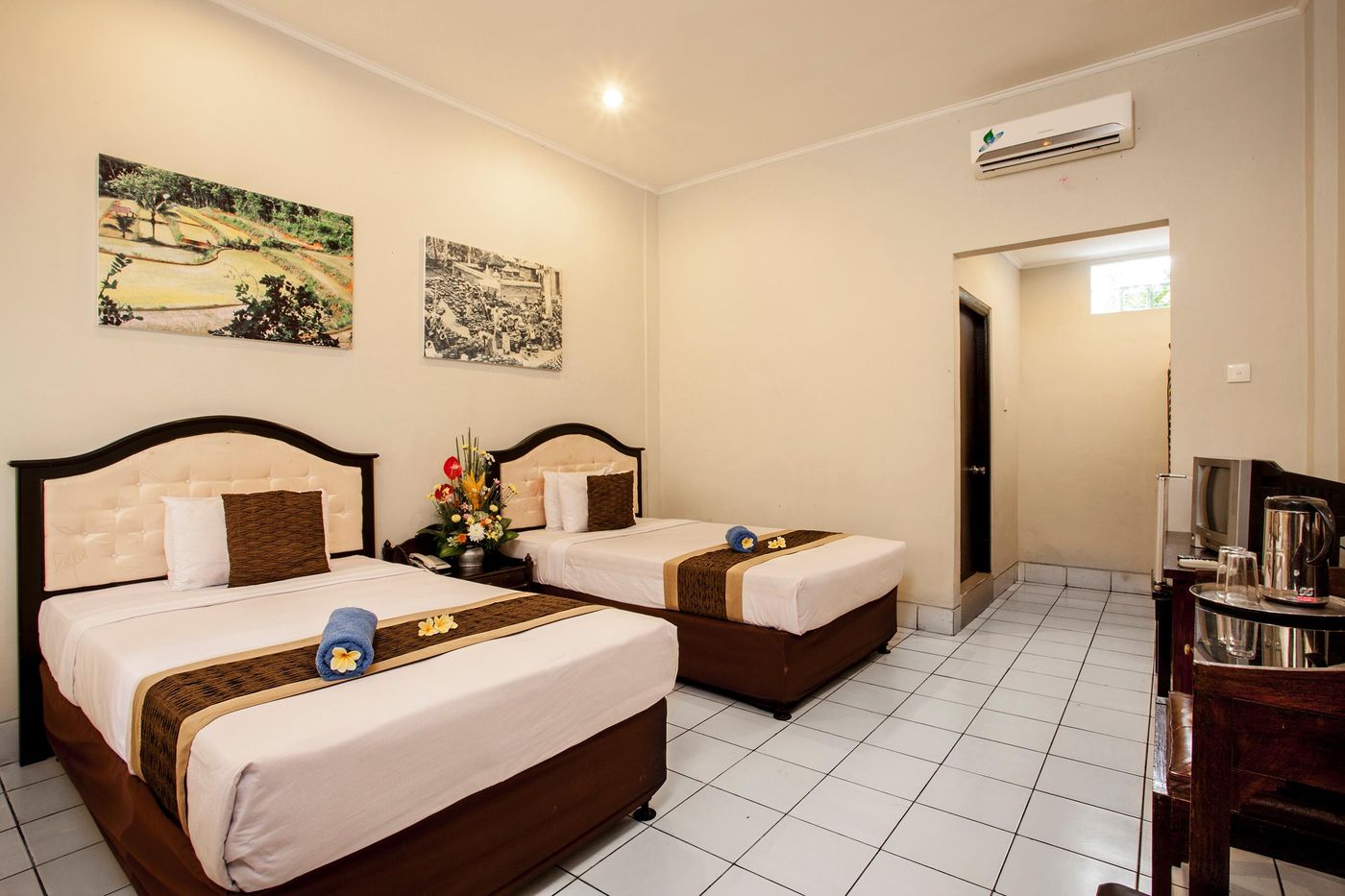 Legian Village Hotel-Indonesia-Denpasar-Room-10