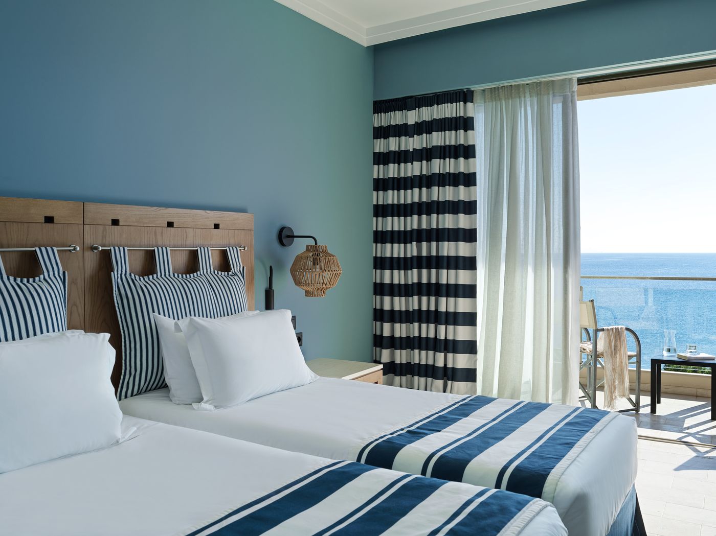 Kalamaki-Beach-Room-20