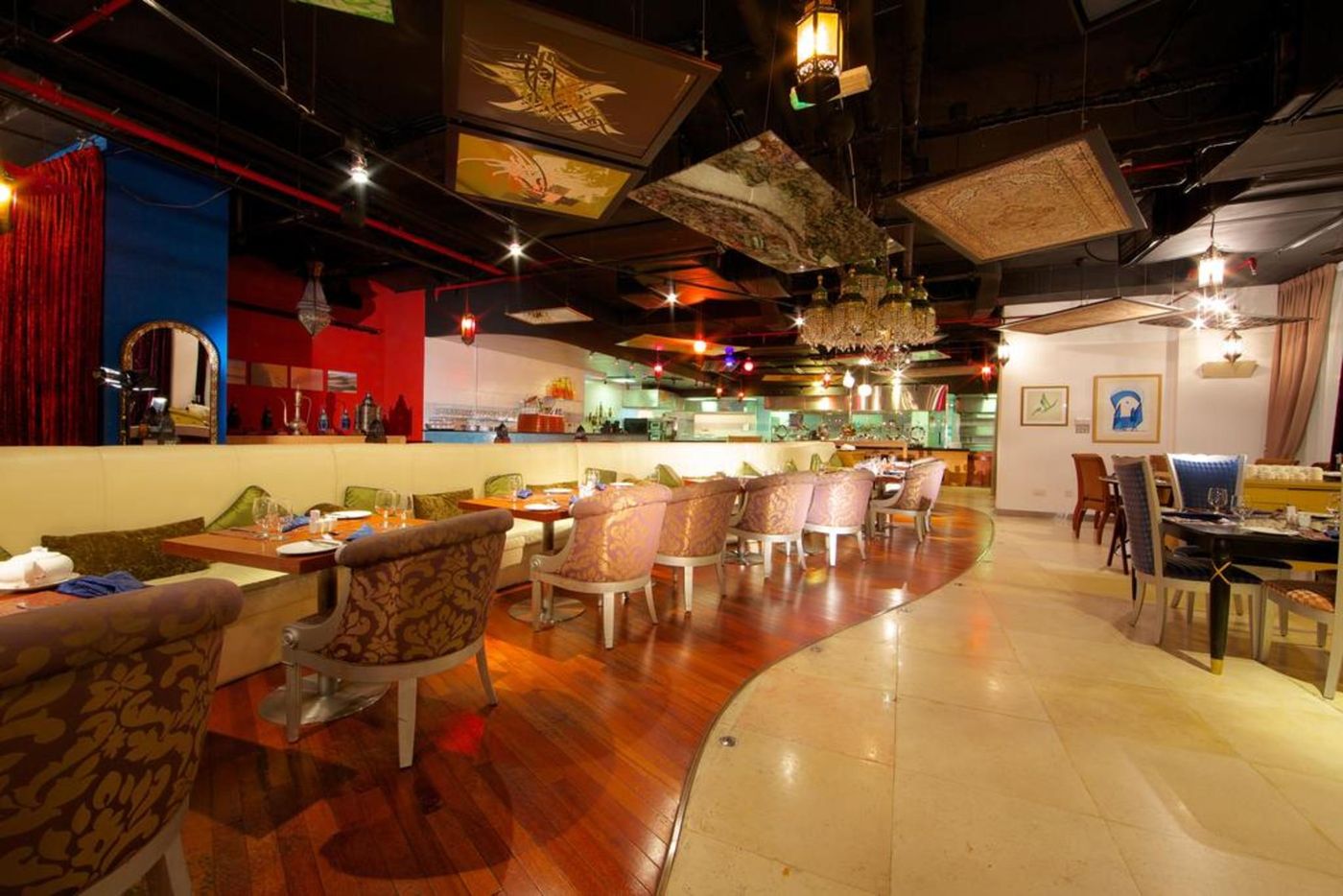 Tamani-Marina-Hotel-and-Hotel-Apartment-Restaurant-26