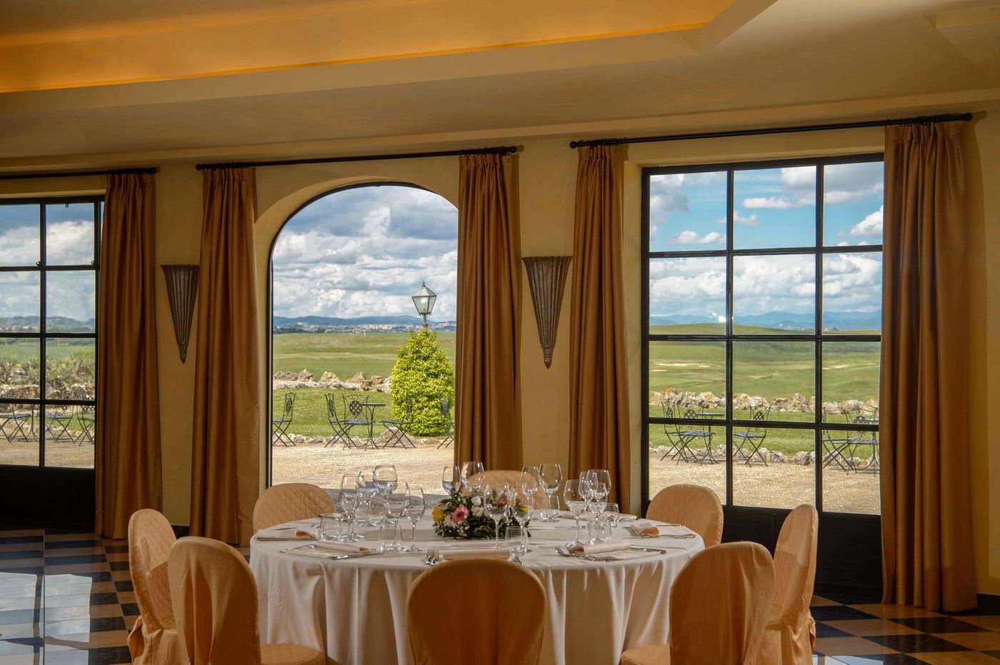 La-Bagnaia-Golf---Spa-Resort-Siena--Curio-Restaurant-17
