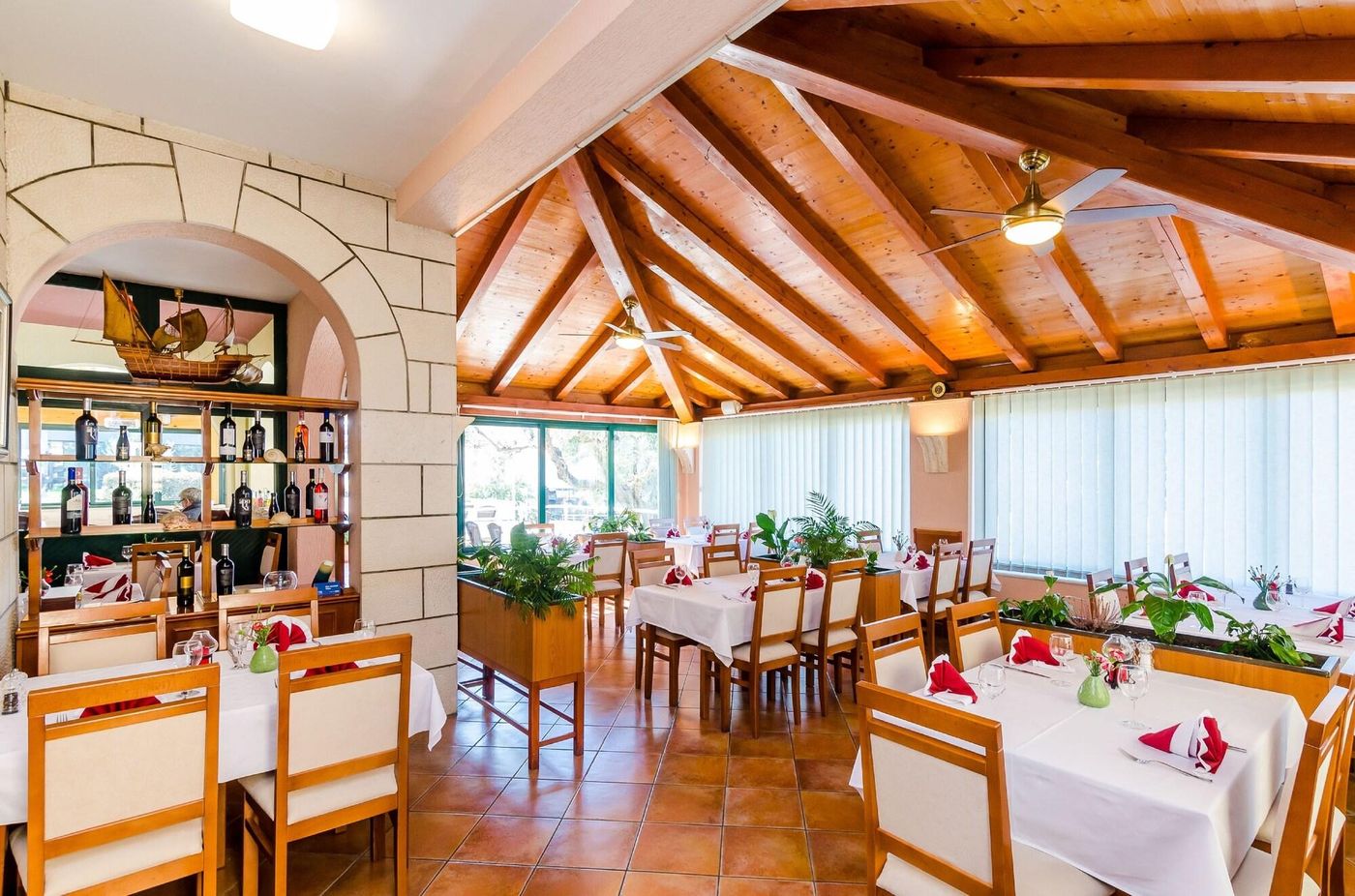 Pansion-Srebreno-Lobby-29