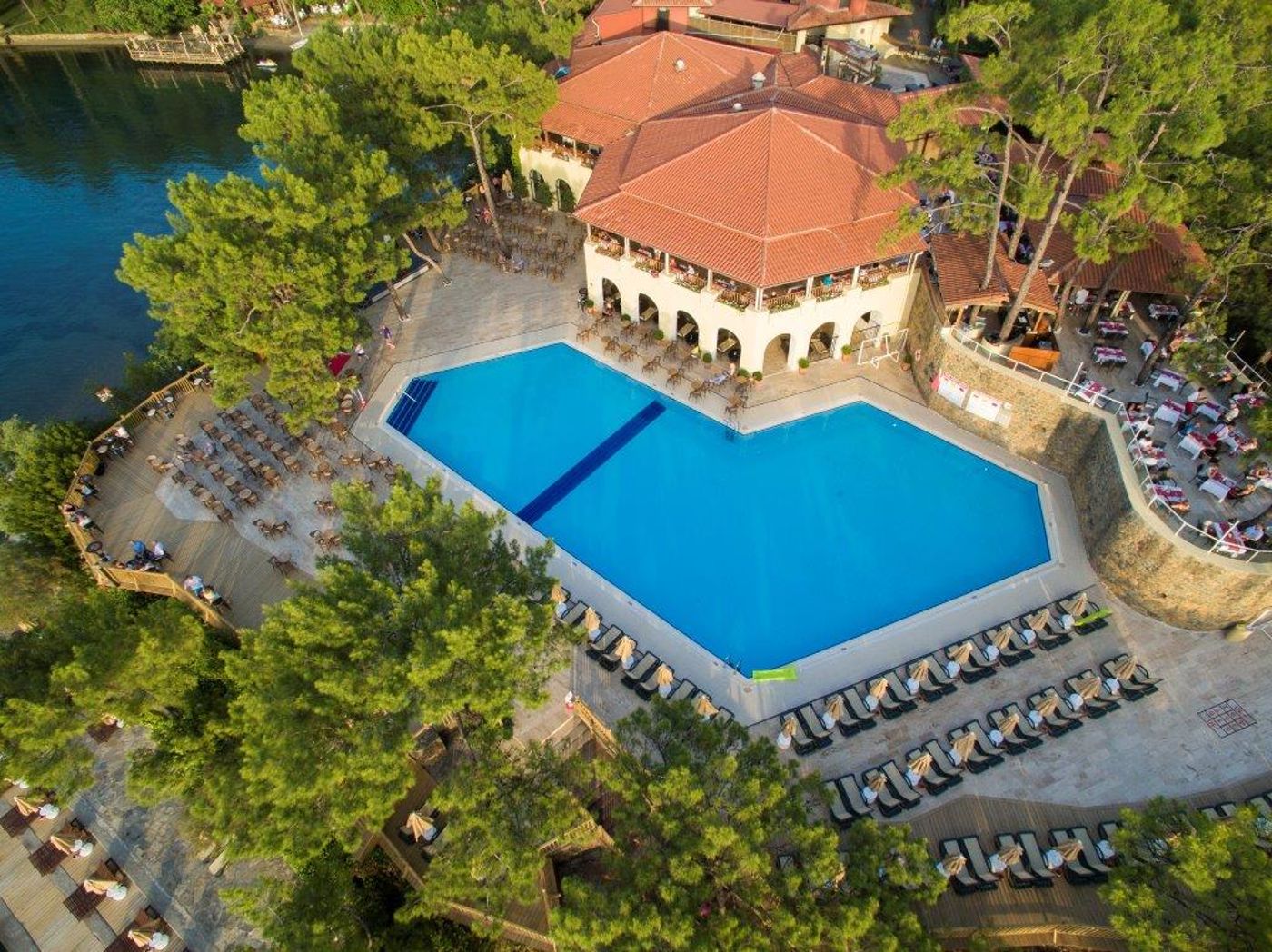 Marmaris-Bay-Resort---Adults-Only-Pool-3