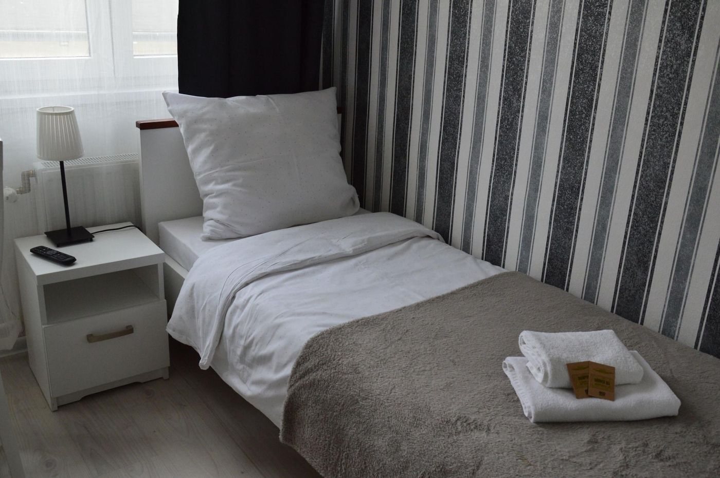 Cracow-Central-Aparthotel-Room-27