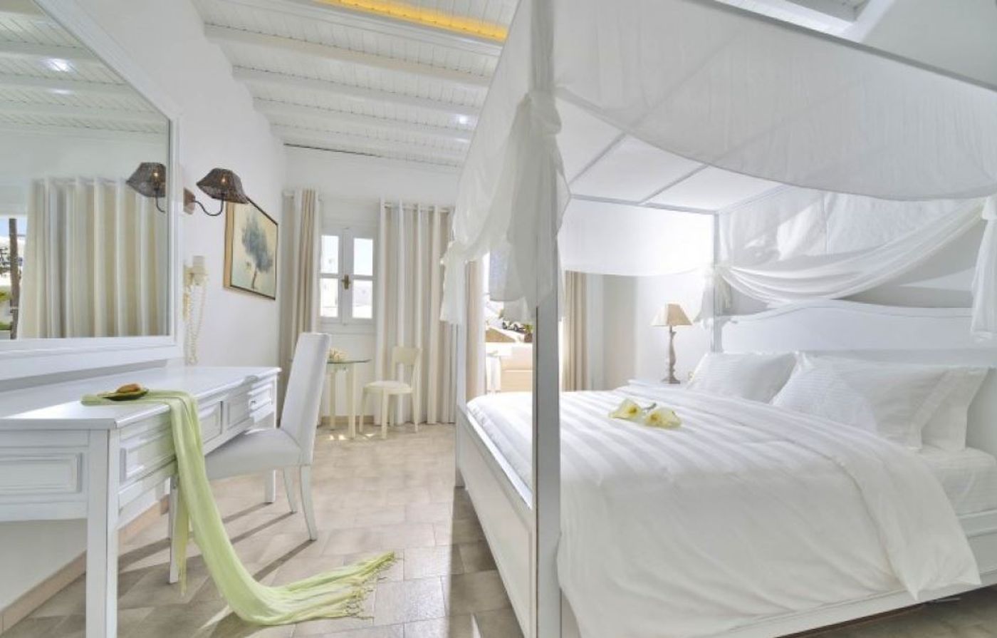 Petinos-Hotel-Room-40