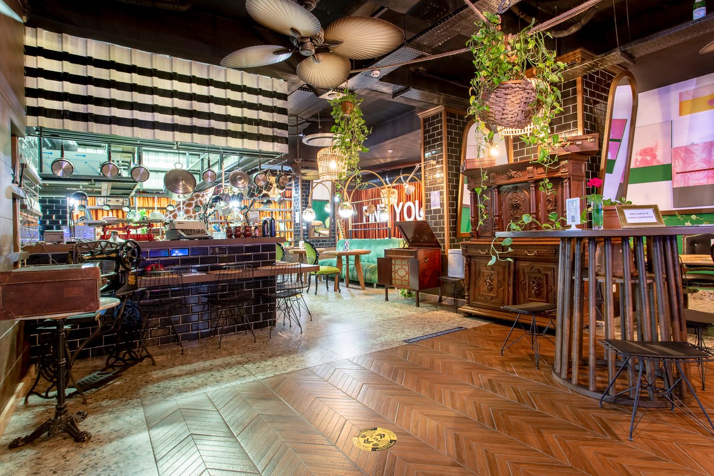 Anjelıq Downtown Hotel