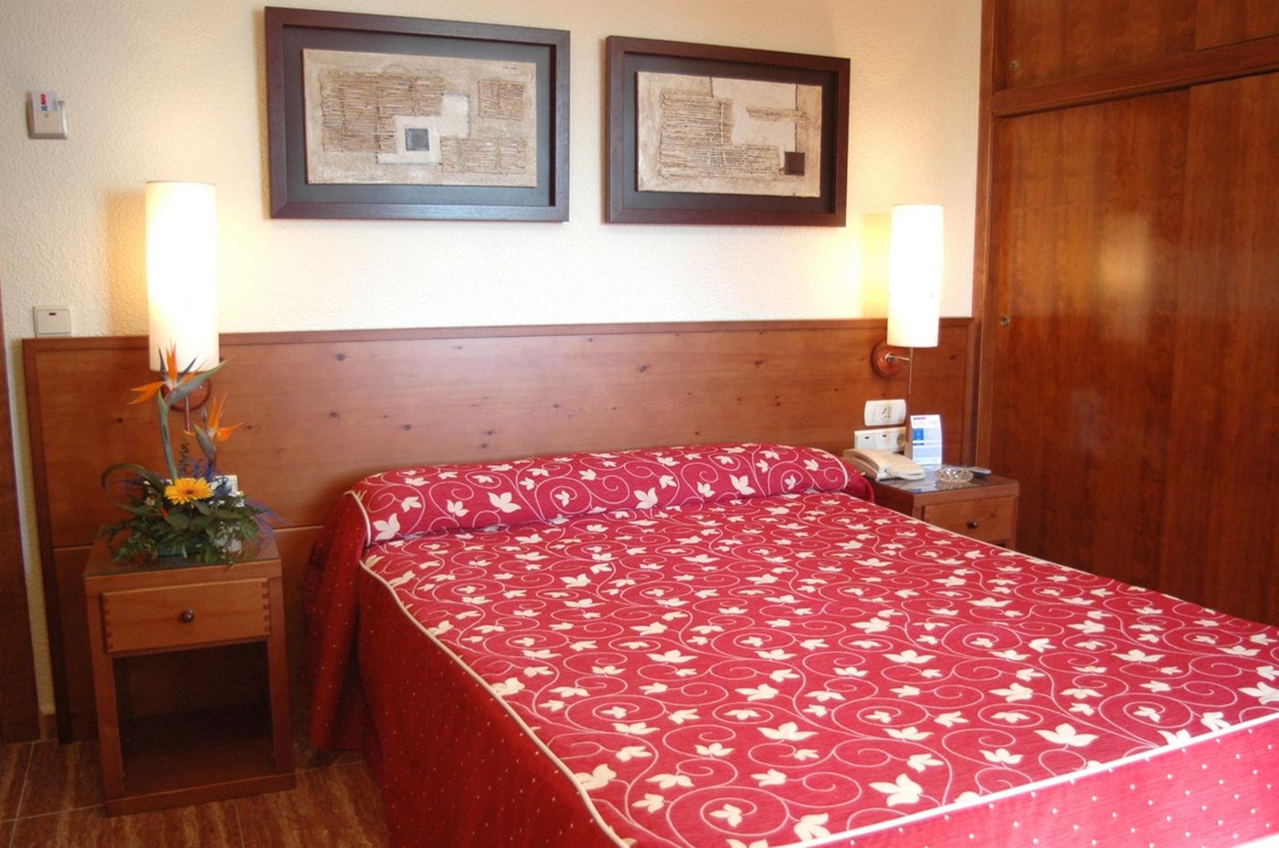 Masa-International-Room-26