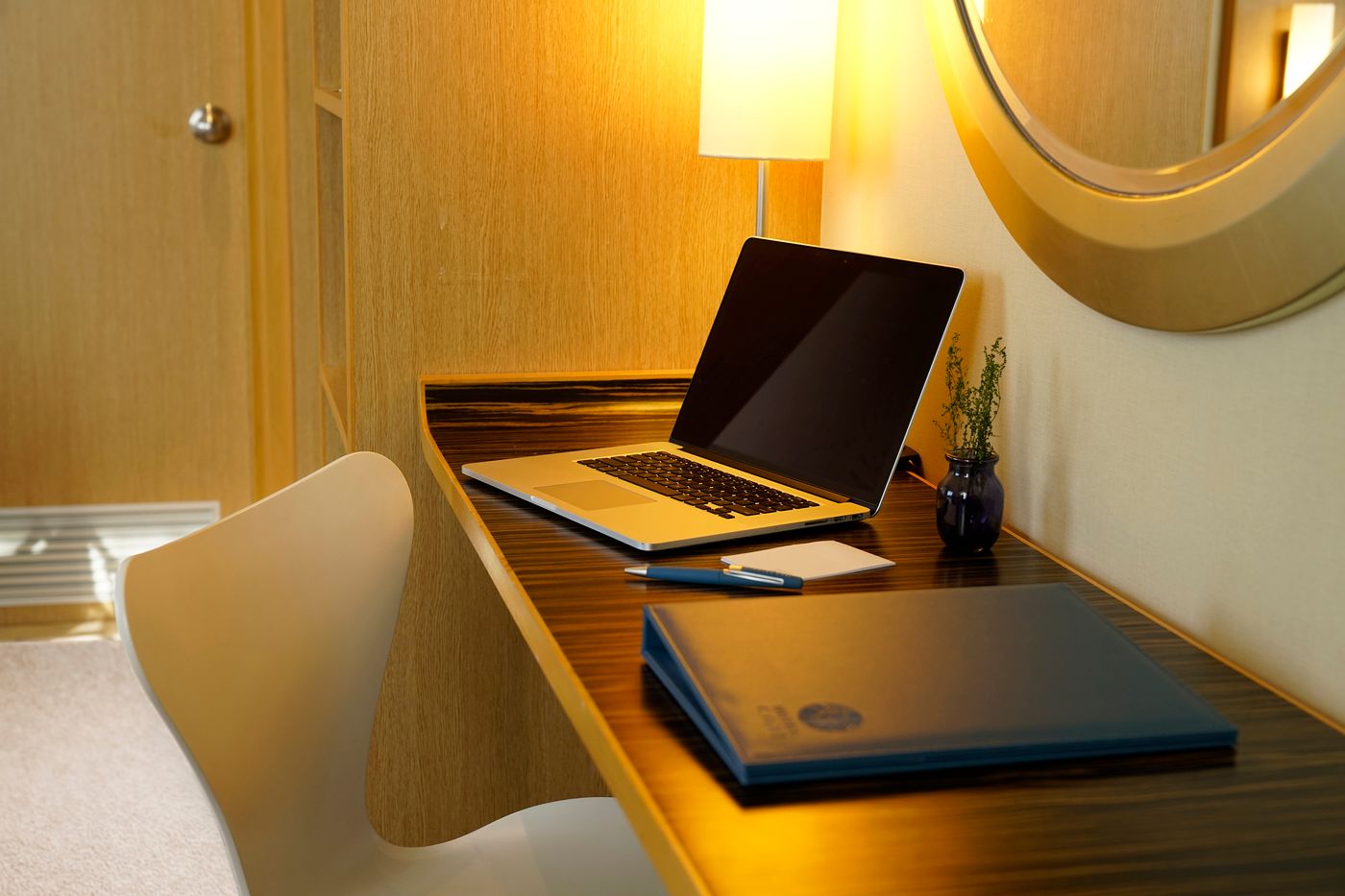 Hotel COZI Harbour View-Hong Kong – China-KOWLOON-Room-10