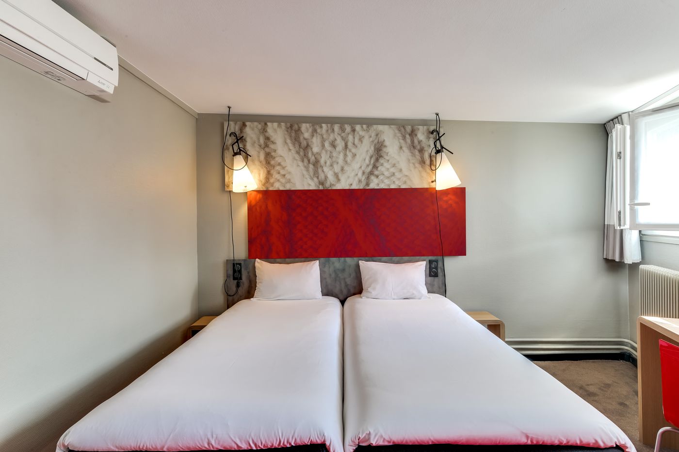 ibis-Paris-Grands-Boulevards-Opera-9th-Room-29