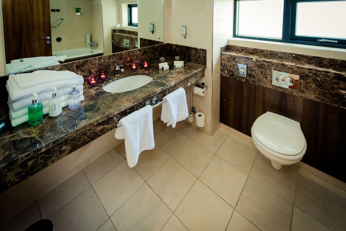 Glashaus-Hotel-Room-26