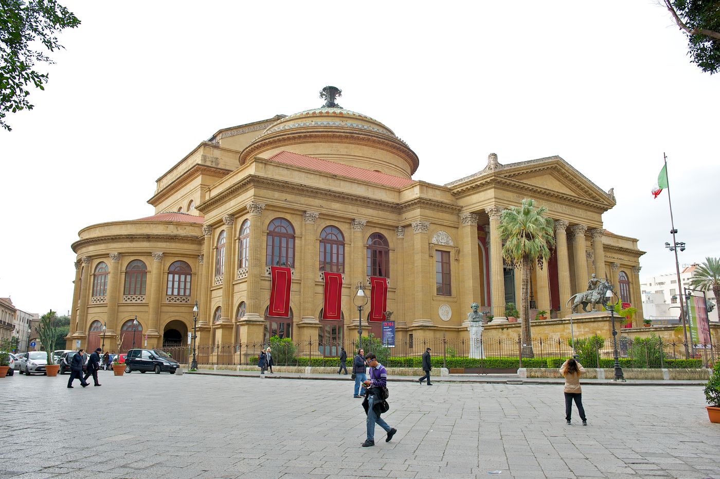 Mercure-Palermo-Centro-Sports-and-Entertainment-4