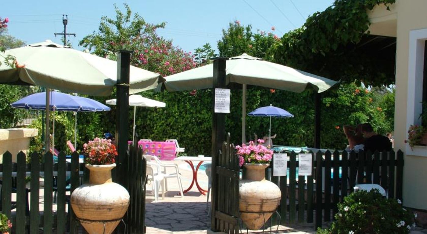 Mayflower Apartments