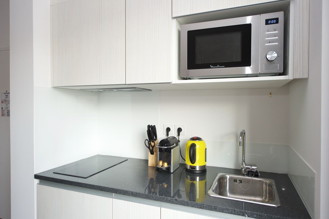 Staycity Aparthotel Marseille Centre Vieux Port-France-Marseille-Room-1