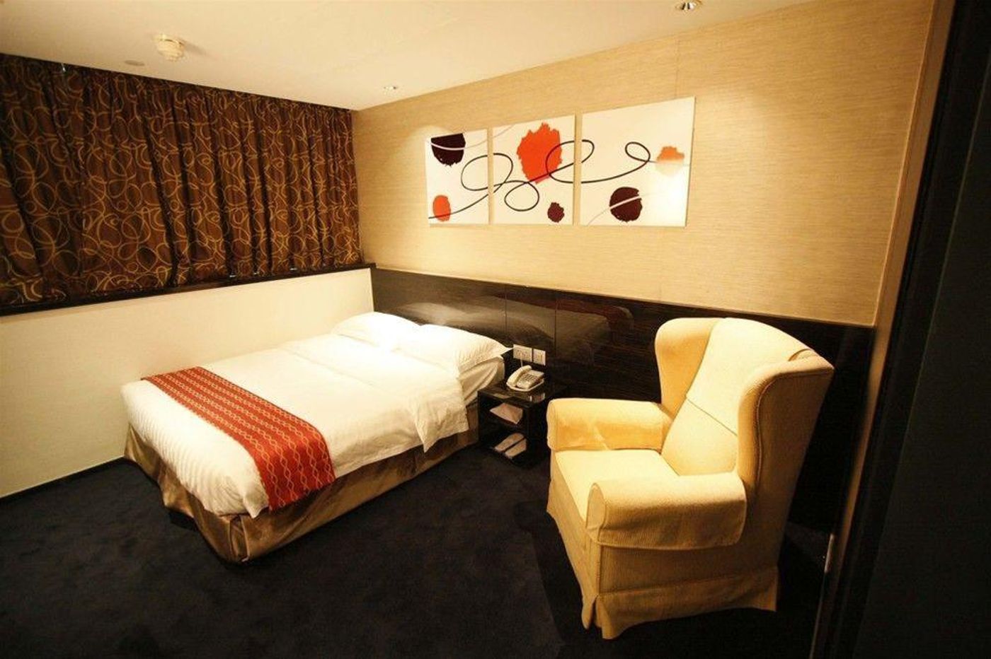 Noble-Park-Hotel-General-view-4