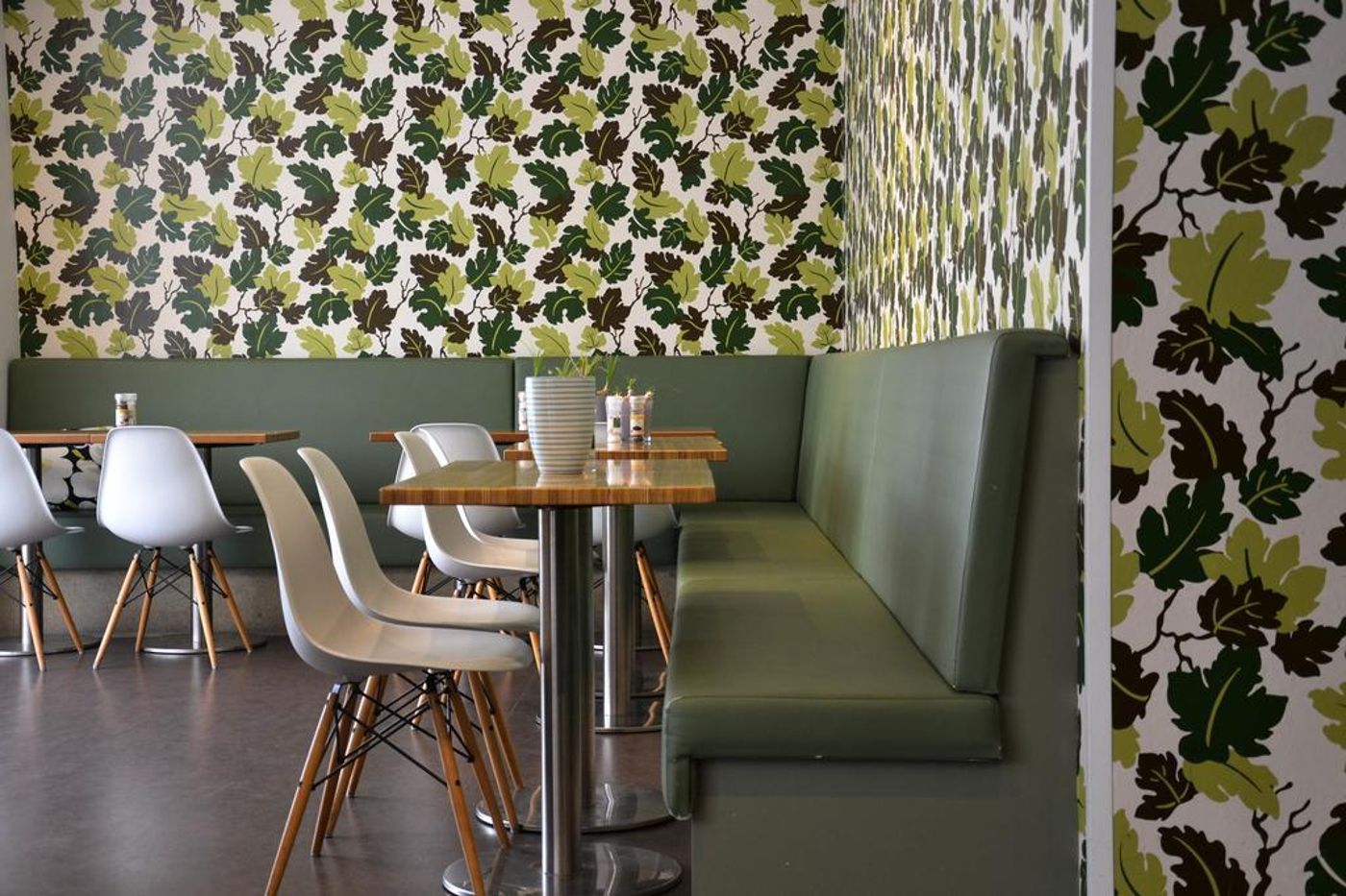 Conscious-Hotel-Museum-Square-Restaurant-13