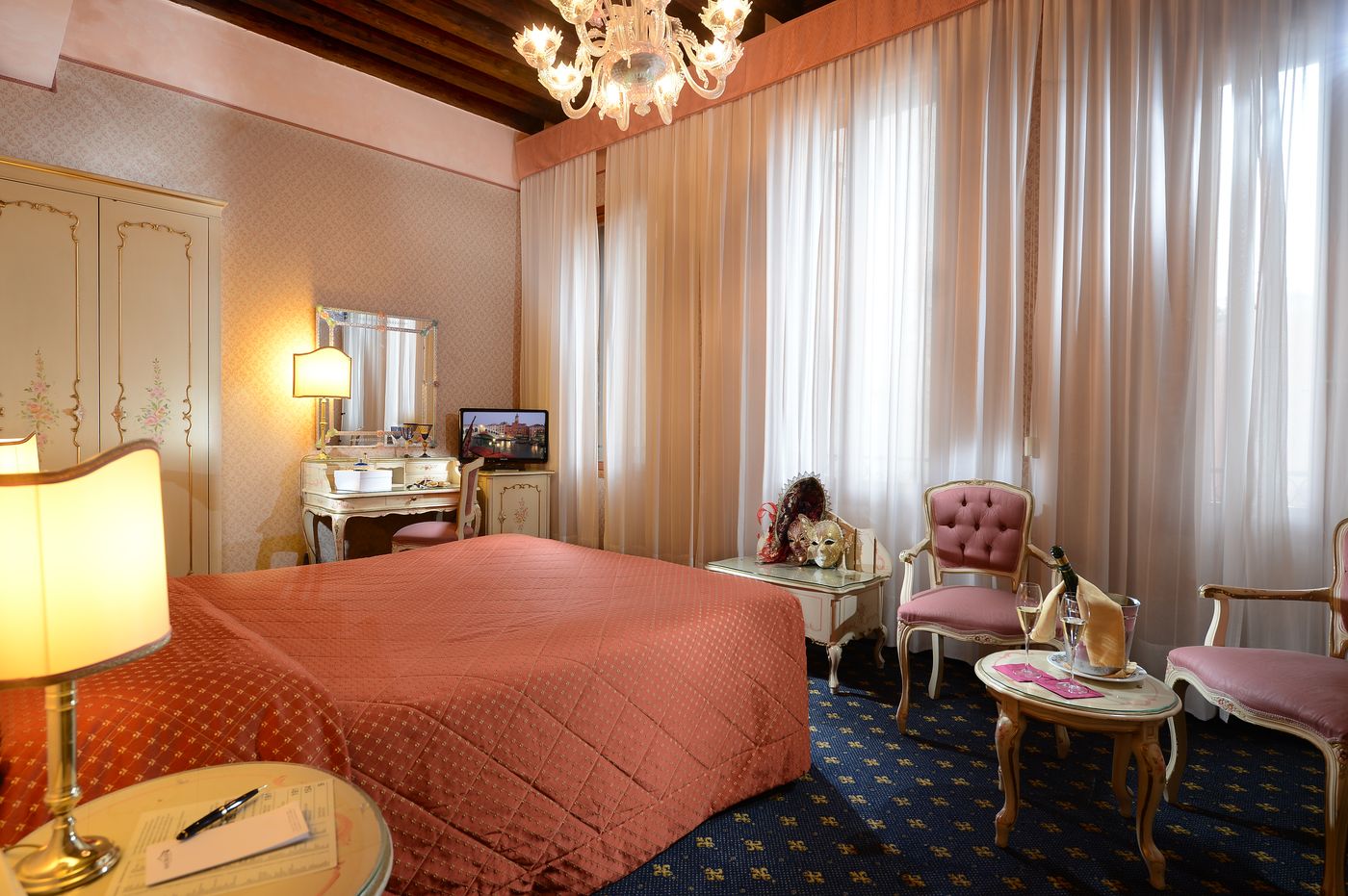 Rialto-Hotel-Room-12