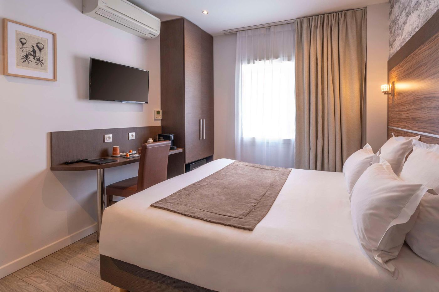 Qualys-Hotel-Apolonia-Mouffetard-Paris-5-Room-23