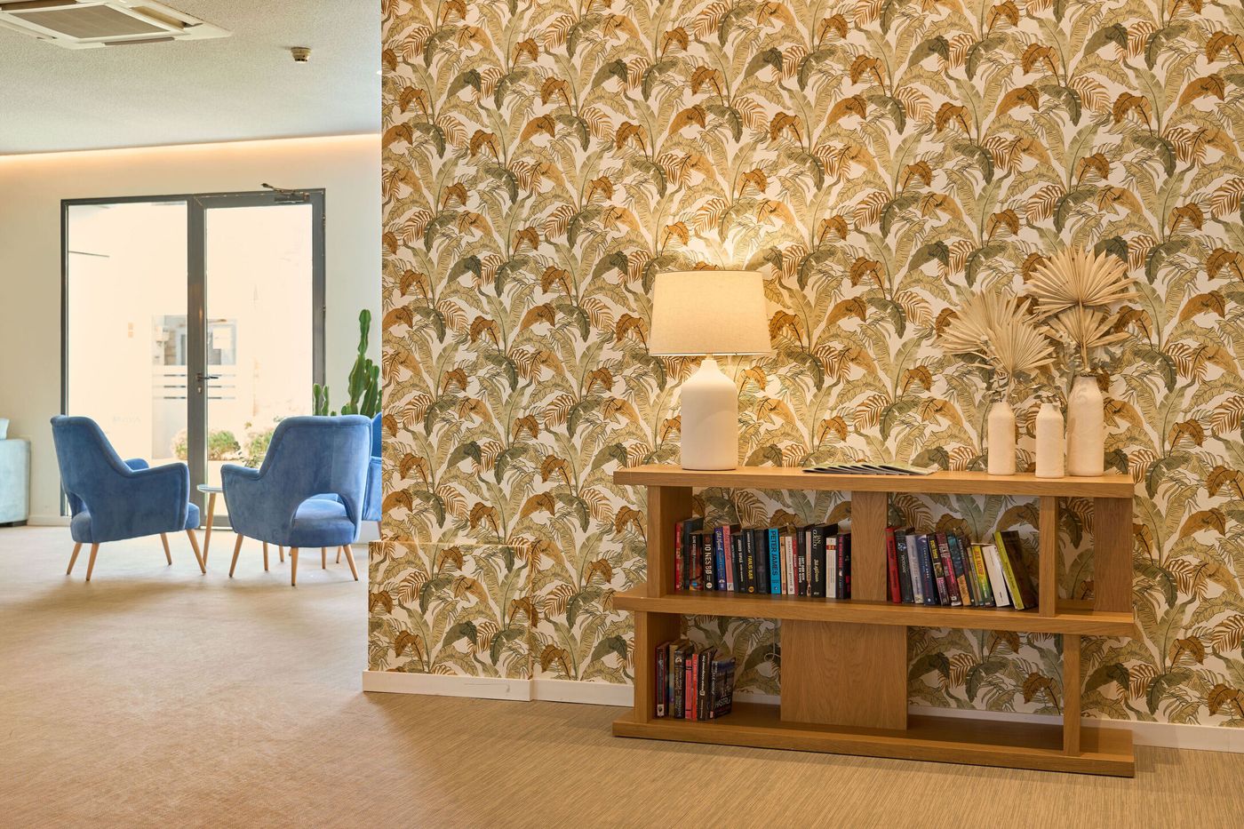 Maya-Alicante-Lobby-60