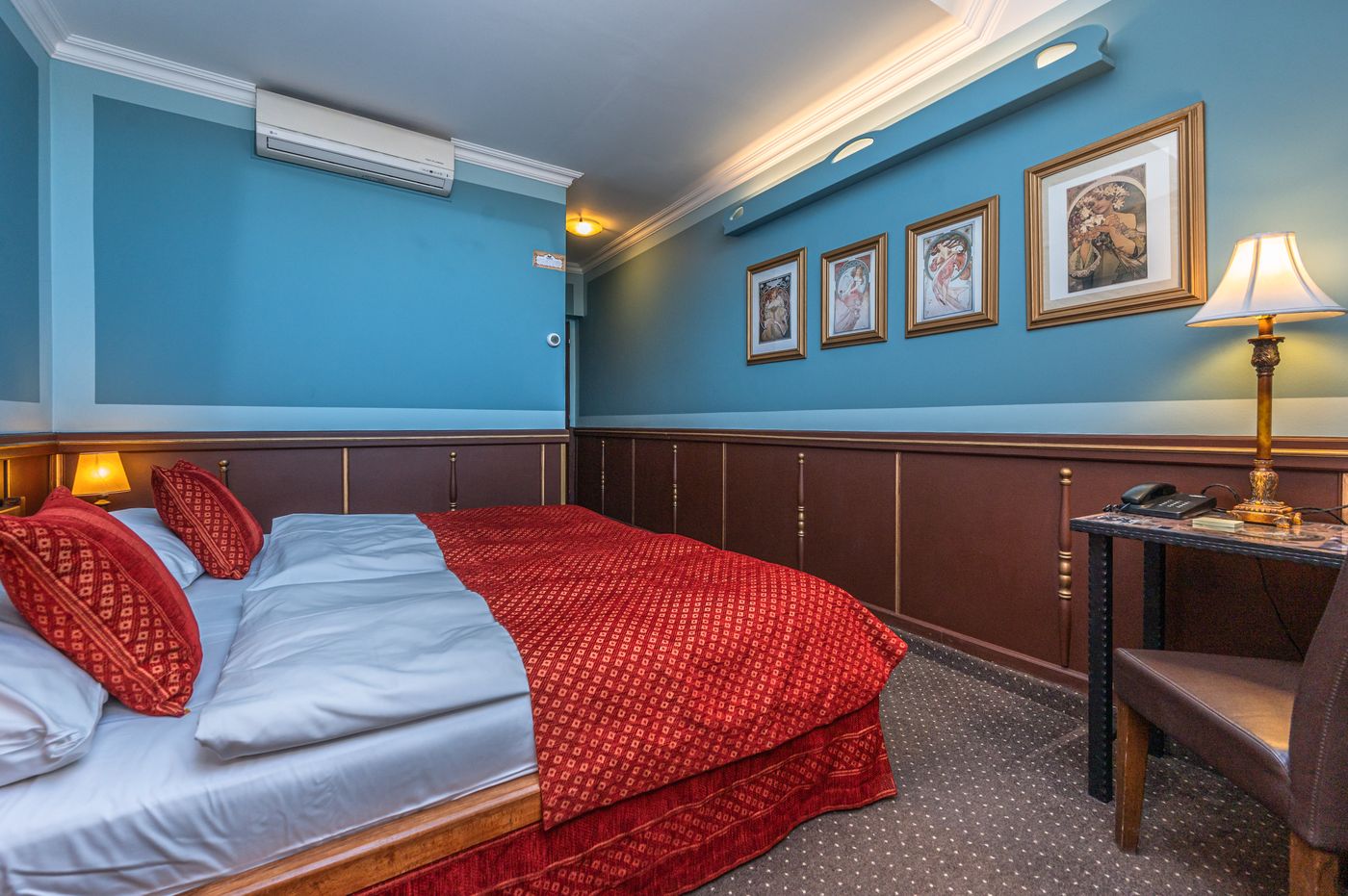 Hastal-Hotel-Prague-Old-Town-Room-8